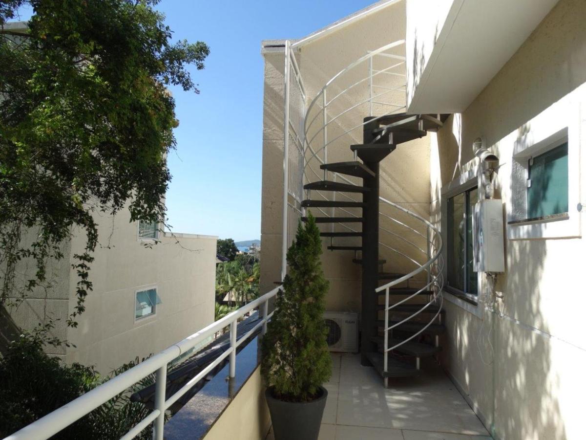 Summer Apartment