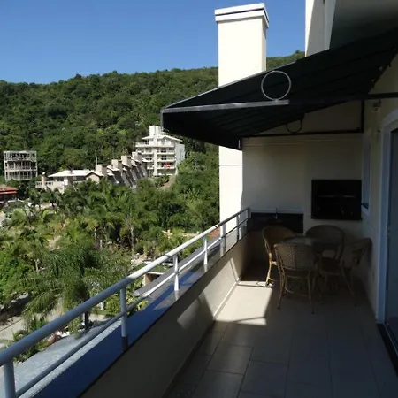 Apart Bombinhas Summer Beach Exterior photo