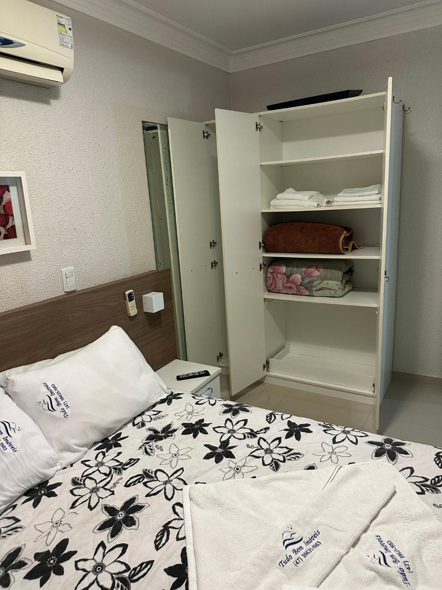 Apartamento Summer Bombinhas